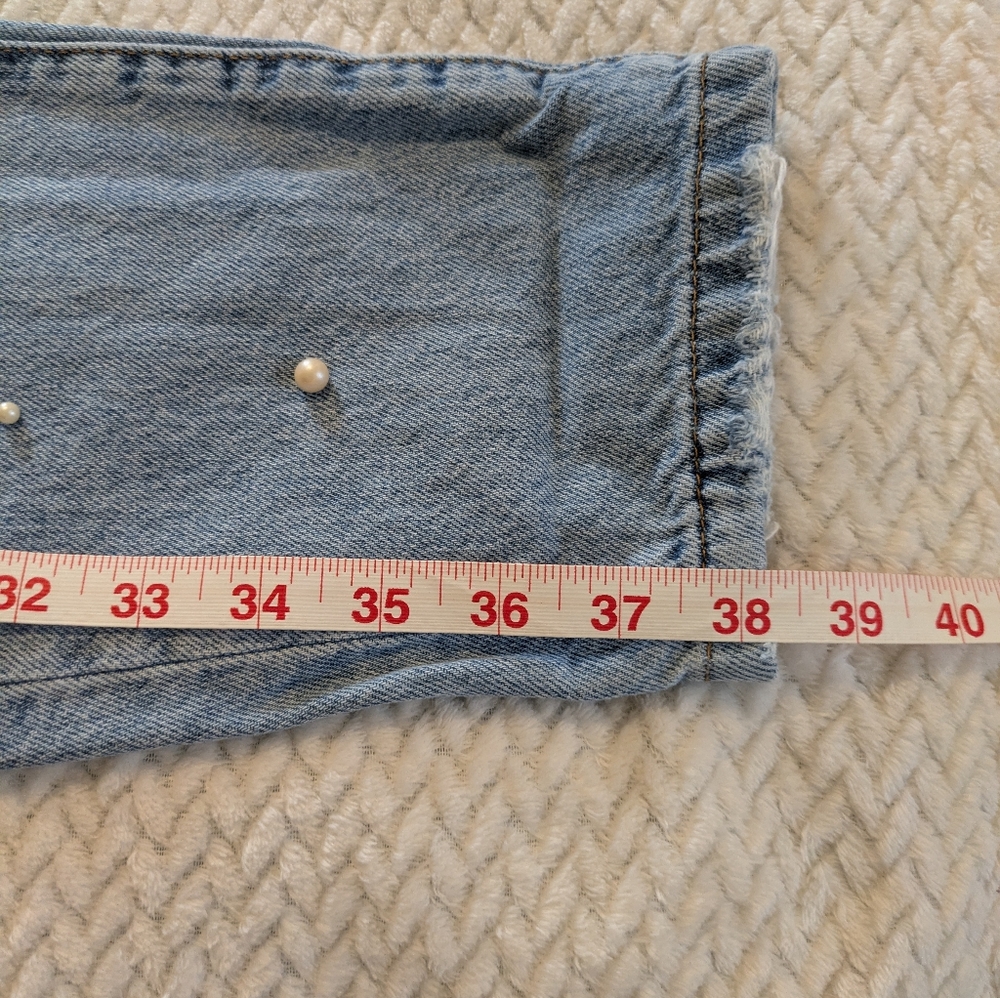 Bershka Light Blue Distressed Boyfriend Jeans: the booty jean w/ Pretty Pearls - Picture 8 of 15